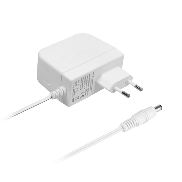 Zasilacz impulsowy 12V 2A 2,1/5,5 biały